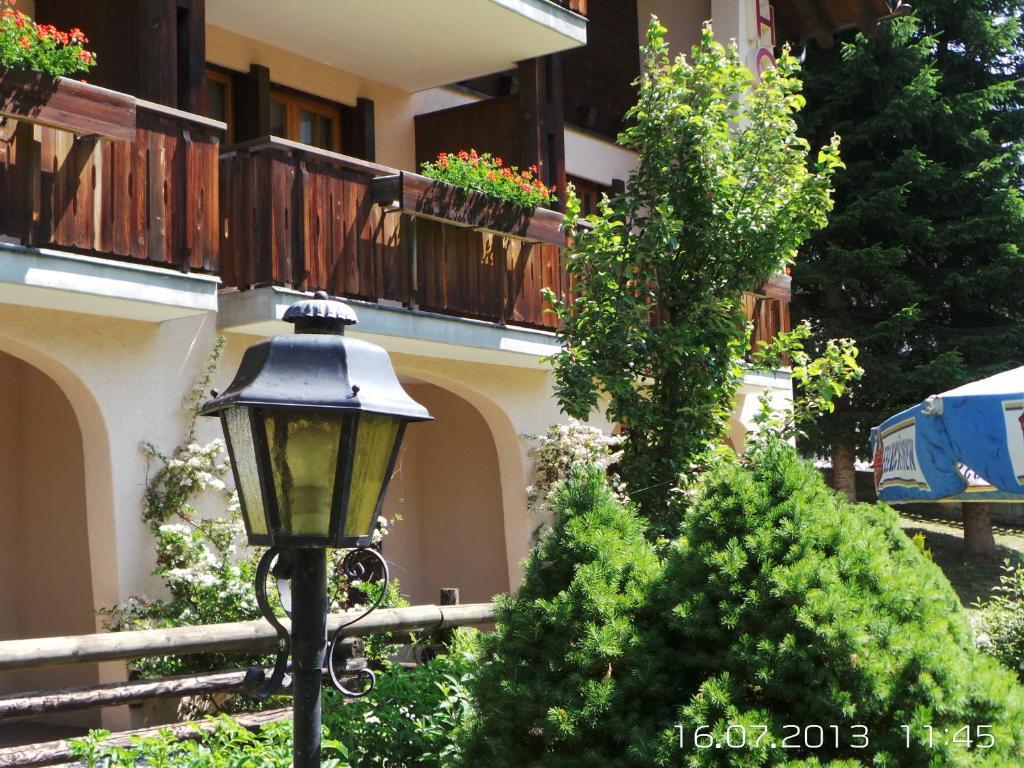 Hotel B&B Casa La Val Sedrun Δωμάτιο φωτογραφία
