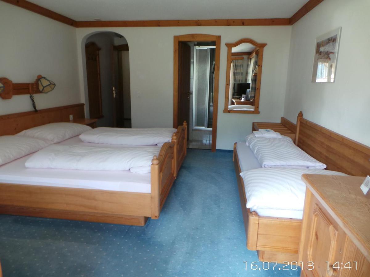 Hotel B&B Casa La Val Sedrun Δωμάτιο φωτογραφία